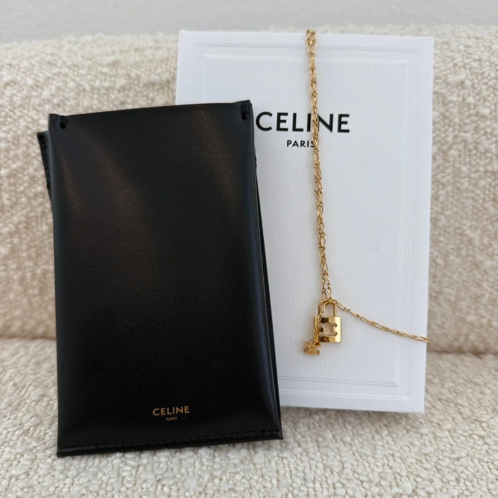 Celine Large TRIOMPHE Lock Necklace | Brass with gold finish - Picture 8 of 11